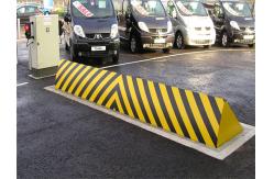China Heavy duty Security Solutions Hydraulic Road Blocker 300mm to 800mm Rising Height supplier