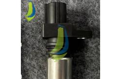 China R61540090008 Crankshaft Speed Sensor Crankshaft Position Sensor Truck Part supplier