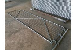 China Customizable Q195 Galvanized Cattle Fence Panel With Gates supplier