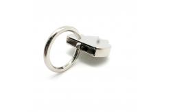 China High-Performance Metal Keychain Holder with Durable Siliver Finish supplier