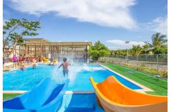 China Commercial Swimming Home 1 Shaped Private House Inground Pool Slide Fiberglass supplier
