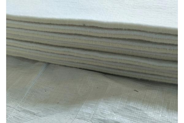 4mm Needled Polyester Ironing Machine Nomex Padding