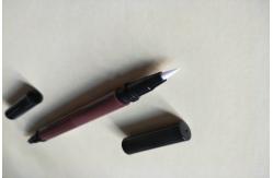 China Empty Cosmetic Black Pencil Eyeliner Pencil Form 143.8 * 11mm SGS Certification supplier