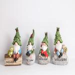 OEM / ODM Polyresin Garden Ornaments Decor Cartoon Gnomes Figurine for sale