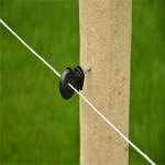 Wood Post Black Electric Fence Insulators Screw In Ring Insulator for sale