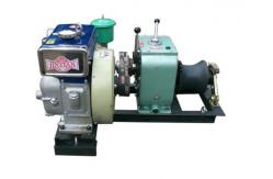 China Heavy Lifting 3T Cable Winch Puller , Nimble Operation Gas Powered Winch supplier