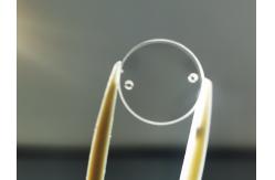 China Round Polished Sapphire Optical Windows Scratch Resistance With Hole supplier