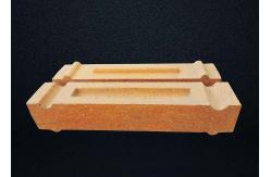 China High Dense Yellow Fire Clay Bricks Used In Carbon Baking Furnace Fire Wall supplier