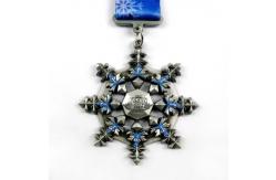 China Die Cast Embossed 3D Custom Event Medals Stunning Design Polygonal Zinc Alloy Medal supplier