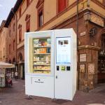 Large Capacity Snack Vending Machine And Coffee / Combo Vending Machine