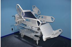 China 105CM Electric Hospital Bed With Mattress Eight Function Emergency Rescue supplier