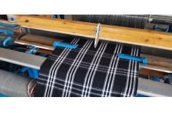 China Continuous Double Layer Automatic Shuttle Loom Right Hand Carriages supplier