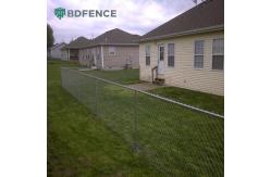 China Typhoon Zone Chain Link Fence Windproof supplier