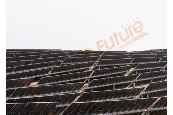 CE 1500V Horizontal Single Axis Solar Tracker 18m/S Wind Speed