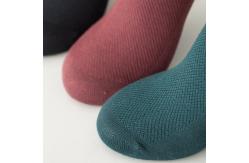 China Red / Green Fiber Nylon Dress Socks , Cashmere Organic Cotton Breathable Dress Socks supplier