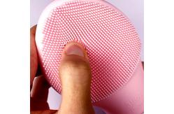 China Storage Container Style Silicone Makeup Sponge Holder for Easy Cleaning supplier