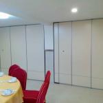 Acoustic Fireproof MDF Movable Partition Walls For Banquet Hall No Floor Track for sale