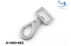 China Versatile Bag Snap Hook With Antique Bronze , Matt Silver Plating supplier