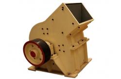 China ASTM1789 Mining Crushing Equipment Hammer Mill Crusher For Ore Stone supplier
