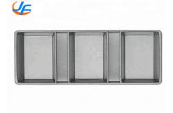 China RK Bakeware China-Chicago Metallic 3 Straps Glazed Cinnamon Package Roll Pan supplier