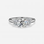 VVS Clarity HPHT Round Cut Lab Grown Diamond Ring 2 Carat Custom Diamond Wedding Bands for sale