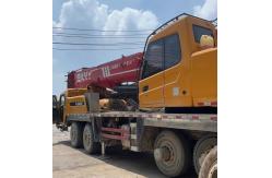 China 50t Air Conditioned Used Shacman Truck Crane QY50C With Max Speed 83km/H supplier