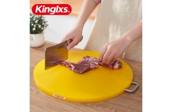 China Kitchen Plastic PE Meat Fruit Antibacterial Cutting Board With Handle supplier