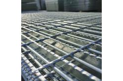 China Hot Dip Galvanized Common Q235 Industrial Steel Grating Standard Weight supplier