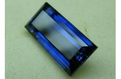 China Round Scratch Resistant Sapphire Crystal Glass , Sapphire Glass Scratch Proof supplier