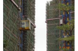 China Rack And Pinion Lifting 36M / Min Building Site Hoist supplier