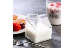 China Mini Clear Custom Drinking Cups Square Cocktail Glasses Milk Carton 12oz supplier