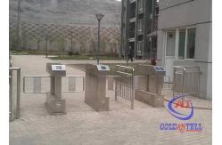 China SUS316 Stand Swing Barrier Gate With Time Attendance Anti Collision Function supplier