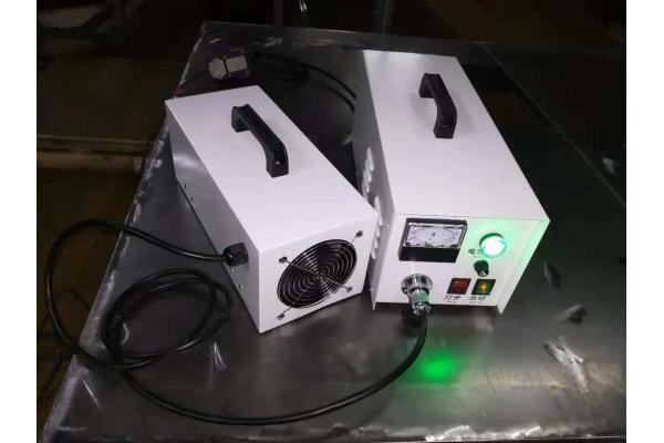 Ultraviolet Hand Held UV Lamp Air Cooling CE RoHS Certificate 405nm Wave Length