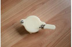 China High Quality Beekeeping Equipment White Plastic nylon Honey Gate For beekeeping supplier