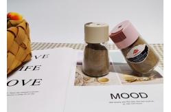 China Rationed Salt Glass Jars Squeezable Cap Salt Jars supplier