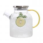 Handmade Juice Carafe With Lid , Borosilicate Glass Short Water Pitcher for sale