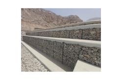 China Hexagonal Gabion Mesh Basket Galvanized Iron Wire Gabion Box For Sale supplier