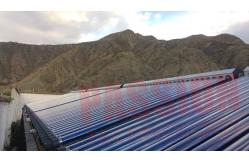 China 1000L-10000L Pool Hotel Solar Heating Solution Pressurized Heat Pipe Solar Collector supplier