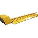 IP67 anti crash bi directional remote control road spikes with reflective stripe for sale
