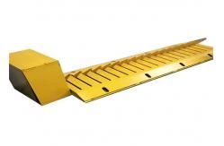 China IP67 anti crash bi directional remote control road spikes with reflective stripe supplier