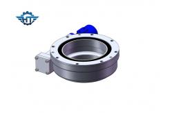 China High Precision Slewing Ring Bearing , Slewing Drive For Solar Tracking System supplier