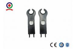 China Light Weight Solar Tools Smooth 1 Pair Connector Removal Tool Plastic Material supplier