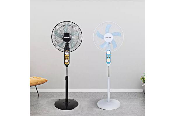 16 Inch AC DC Rechargeable Solar Fan Wireless Powered With Battery Remote Control