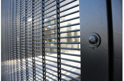 China Welded Wire Mesh Anti Climb 358 High Security Fence For Prison supplier