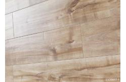 China HDF Water Resistant Laminate Flooring supplier