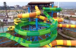 China Outdoor Water Amusement Park Playground Swimming Pool Equipment Spiral Slide Set supplier