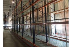 China Adjustable Pallet Racking System , Robot Welding Wire Mesh Decking For Warehouse supplier