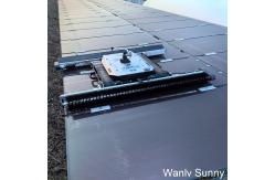 China Advanced Dry Cleaning and Water Spray Solar Panel Cleaning Robot with Brush Rollers supplier