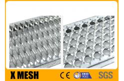 China Hot Dipped Galvanised Grip Strut Perforated Metal Mesh Plank Grating Silver Welded supplier