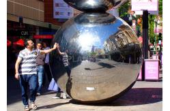 China Giant Inflatable Disco Ball  / PVC Inflatable Floating Mirror Ball supplier